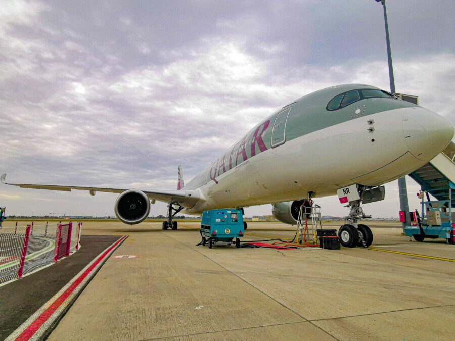 La pandemia non ferma le consegne, tre nuovi A350/1000 per Qatar Airways