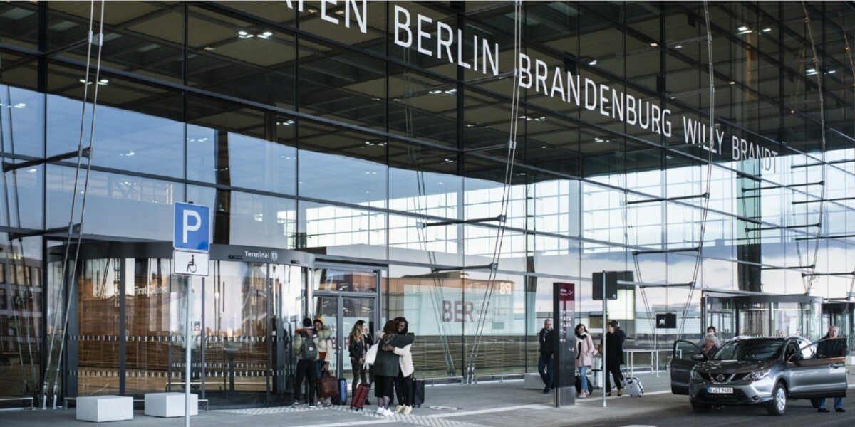 Il 31 ottobre apre il nuovo aeroporto di Berlino, con solo 14 anni di ritardo