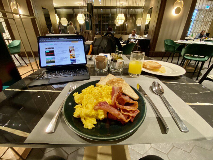 Niente più colazione gratis negli hotel Hilton in USA, ecco i dettagli