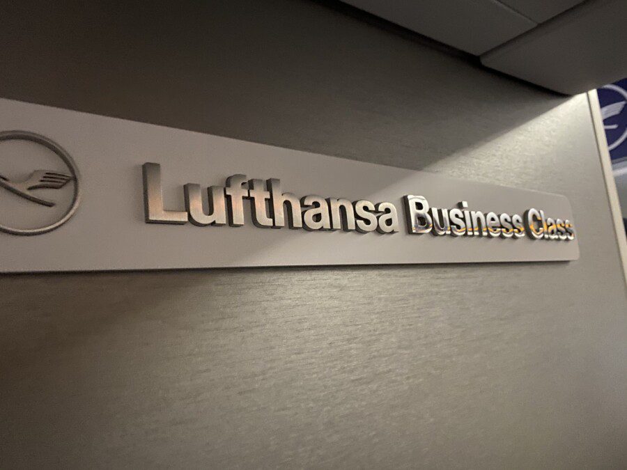 Lufthansa, fly with me: in biz in Asia o USA a 1150 € a persona