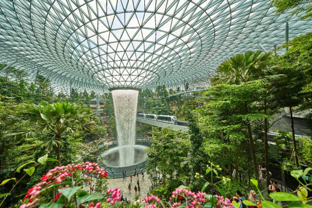 Hong Kong e Singapore attivano la bolla: riapre il turismo