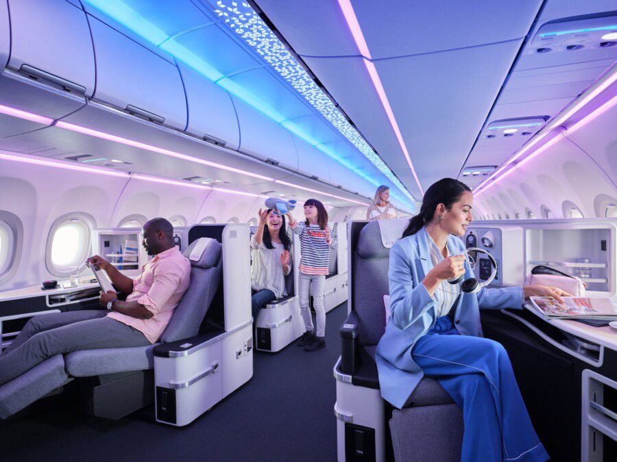 Il futuro è degli aerei a corridoio singolo, ecco le nuove cabine Airbus