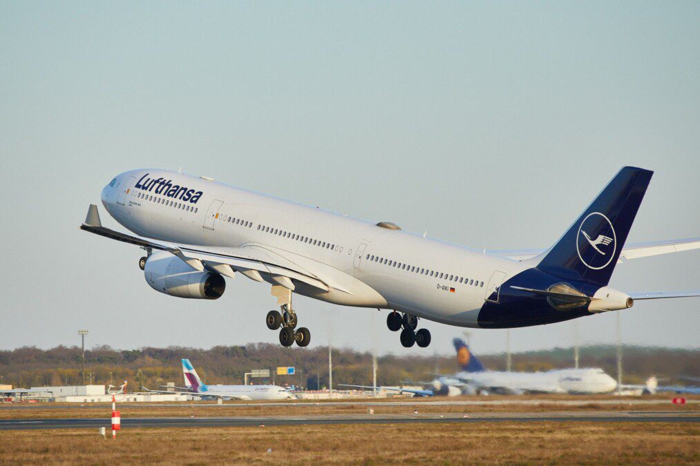 Biglietti a 9 euro per volare con Lufthansa: la novità