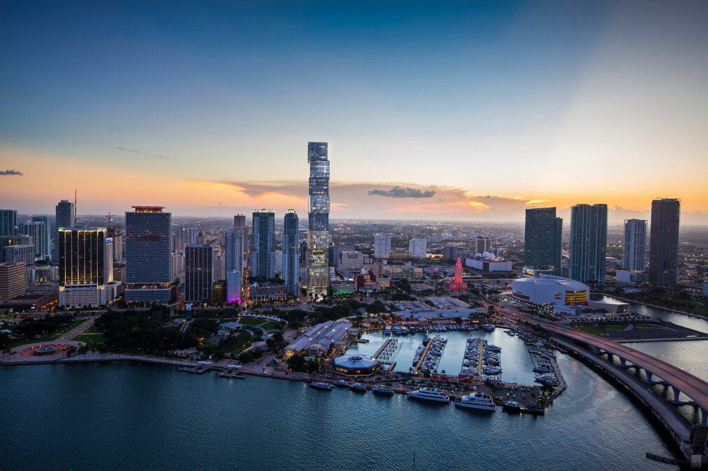 Da 007 “Casinò Royale” a “Scuola di polizia”: Miami è un set a cielo aperto da visitare