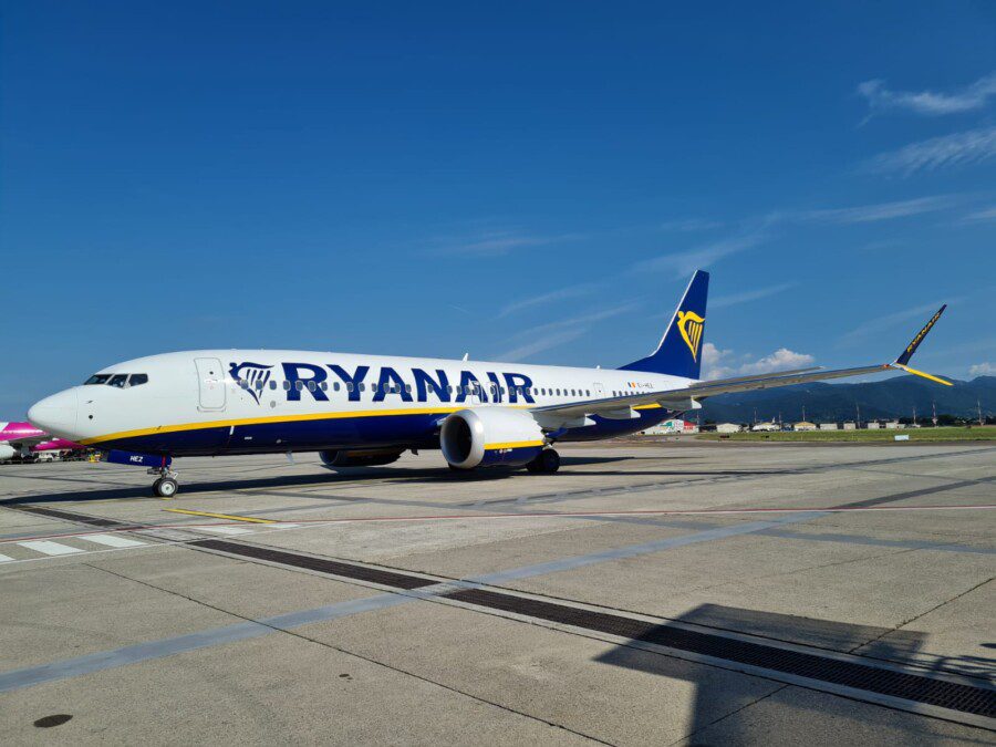Ryanair il nuovo 737max a Bergamo