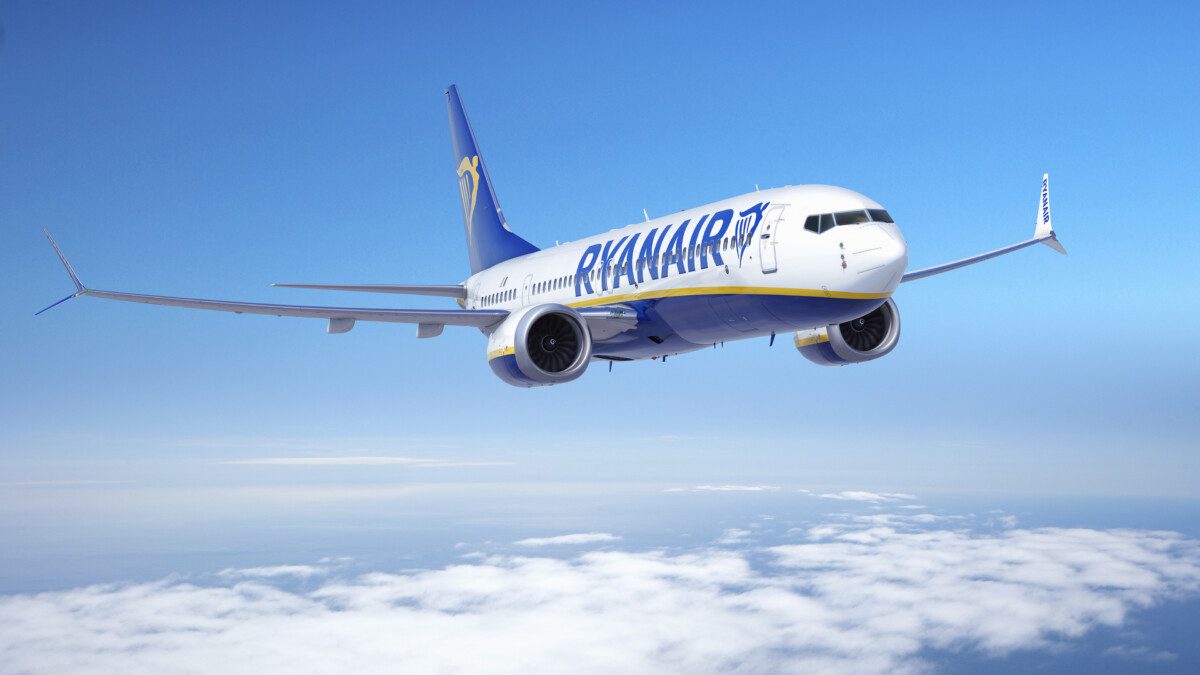Ryanair, svolta “green” sui Boeing 737: nuove ali a “scimitarra” per ridurre le emissioni di CO2