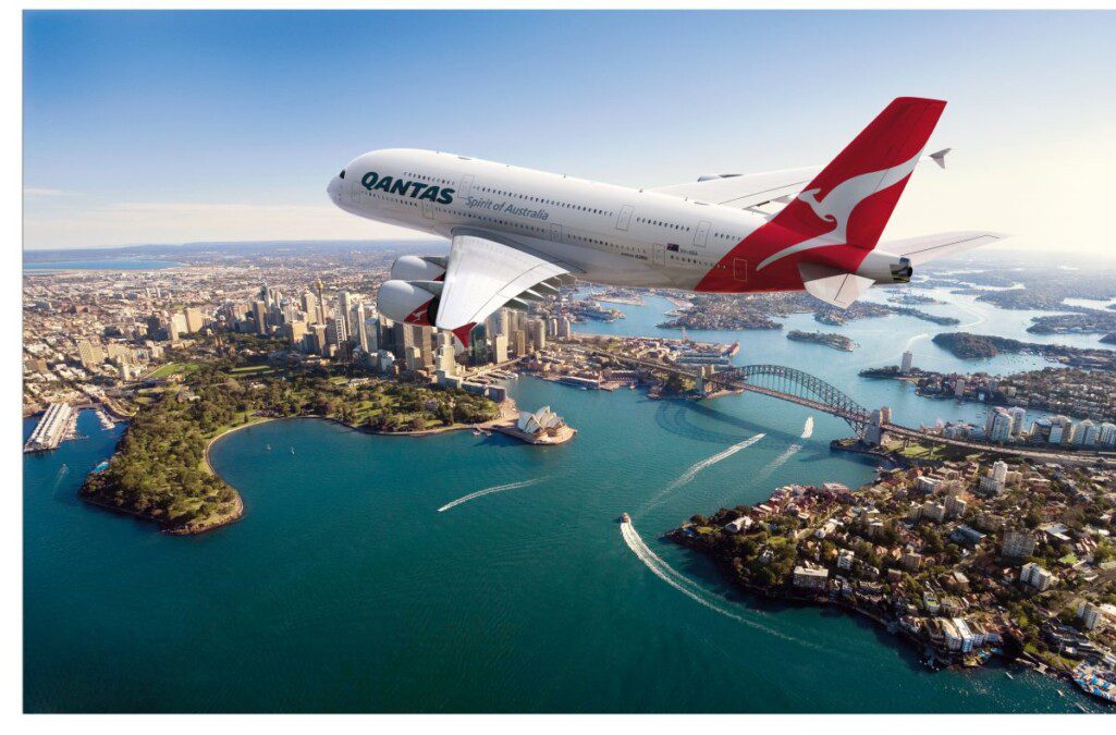 Qantas si aspetta una ripartenza monstre del turismo, gli A380 tornano in servizio