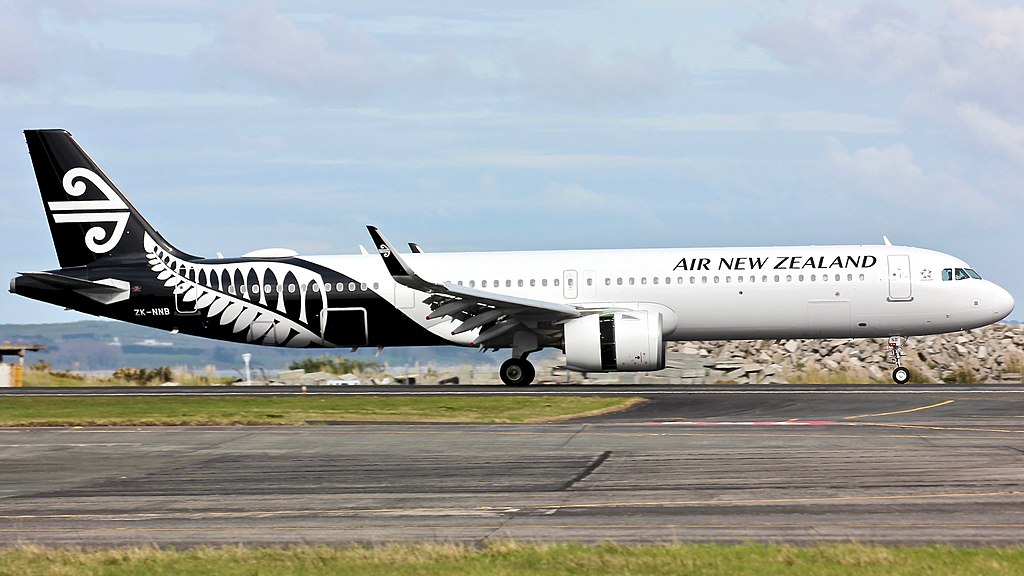 “No Jab, No Fly”: Air New Zealand sceglie l’obbligo vaccinale