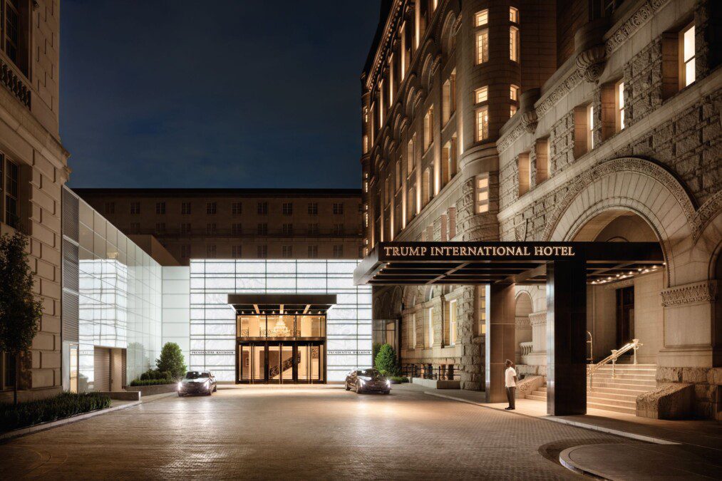 Il Trump Hotel di Washington diventa Waldorf Astoria