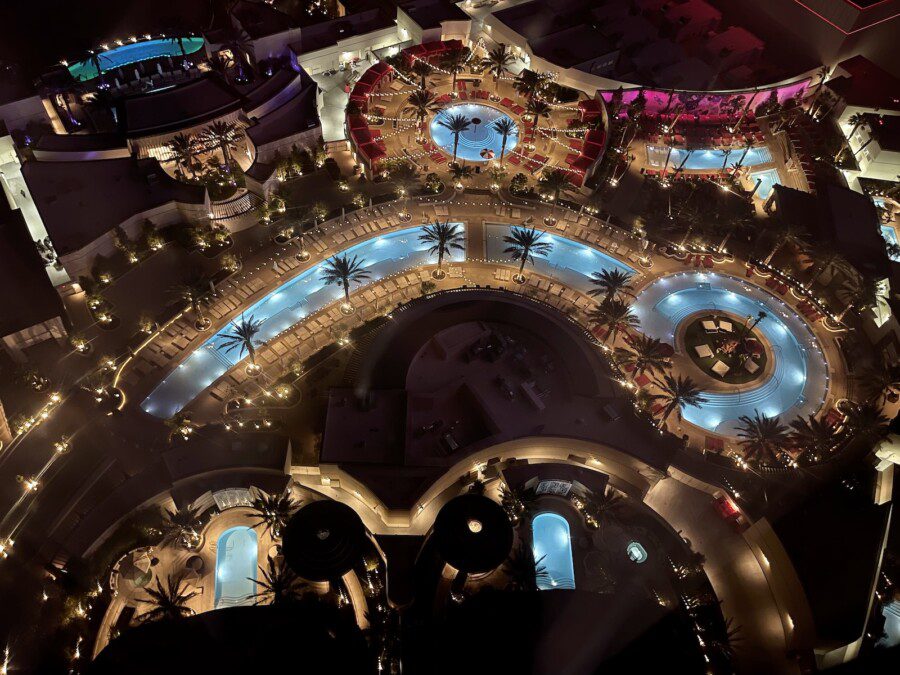 Tre hotel Hilton sotto lo stesso tetto: ecco Resort World la più grande novità sulla Strip di Las Vegas