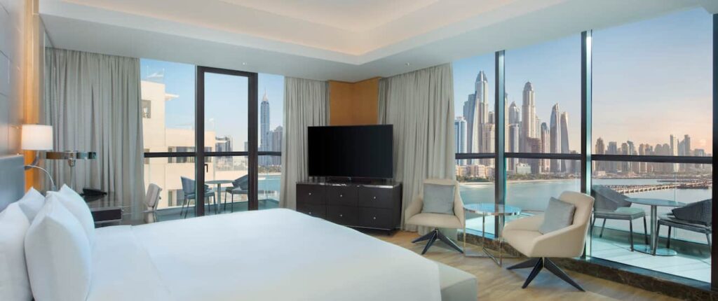 Hilton Dubai Palm Jumeirah camera