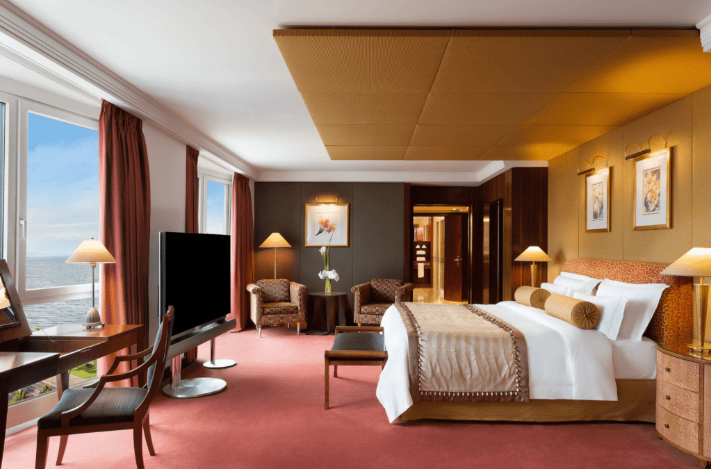Suite da sogno: gli hotel più costosi del mondo (e come usare i punti per dormirci)