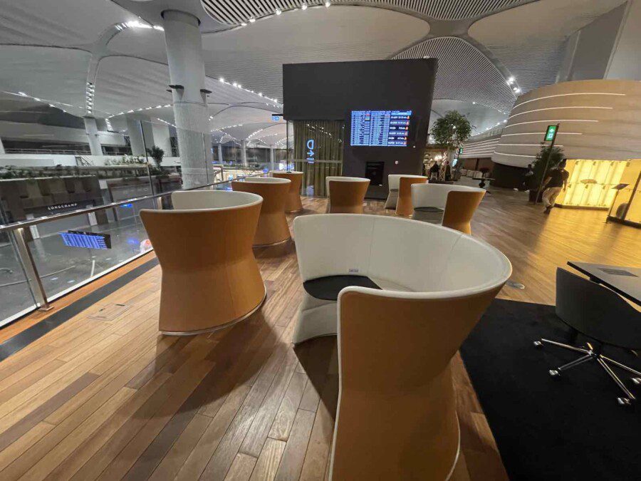 Turkish Airlines, simulatore di volo per gli ospiti della Business Lounge