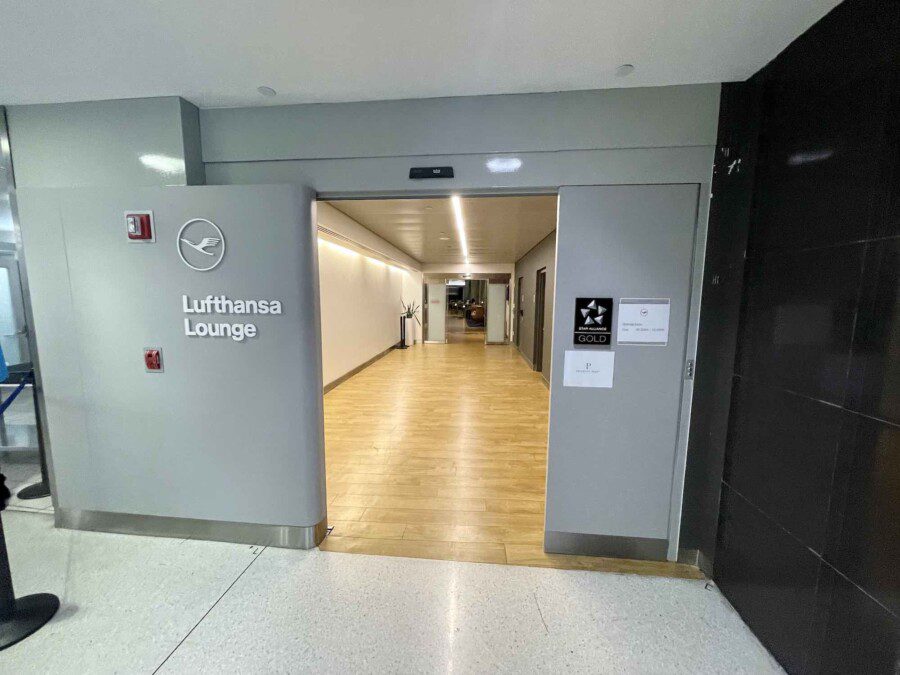 Recensione Lufthansa Lounge Terminal 1 JFK (come priority pass)