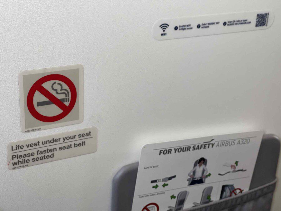 Tel Aviv: passeggero fuma sigaretta a bordo di un volo El Al e dà fuoco al bagno