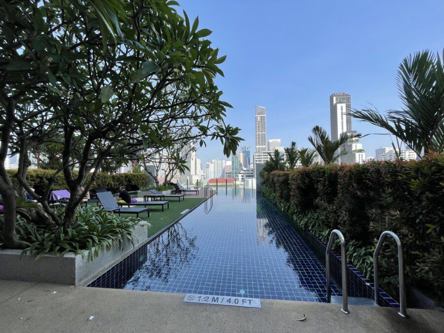 La rooftop pool più cheap di Bangkok: recensione Aloft by Marriott
