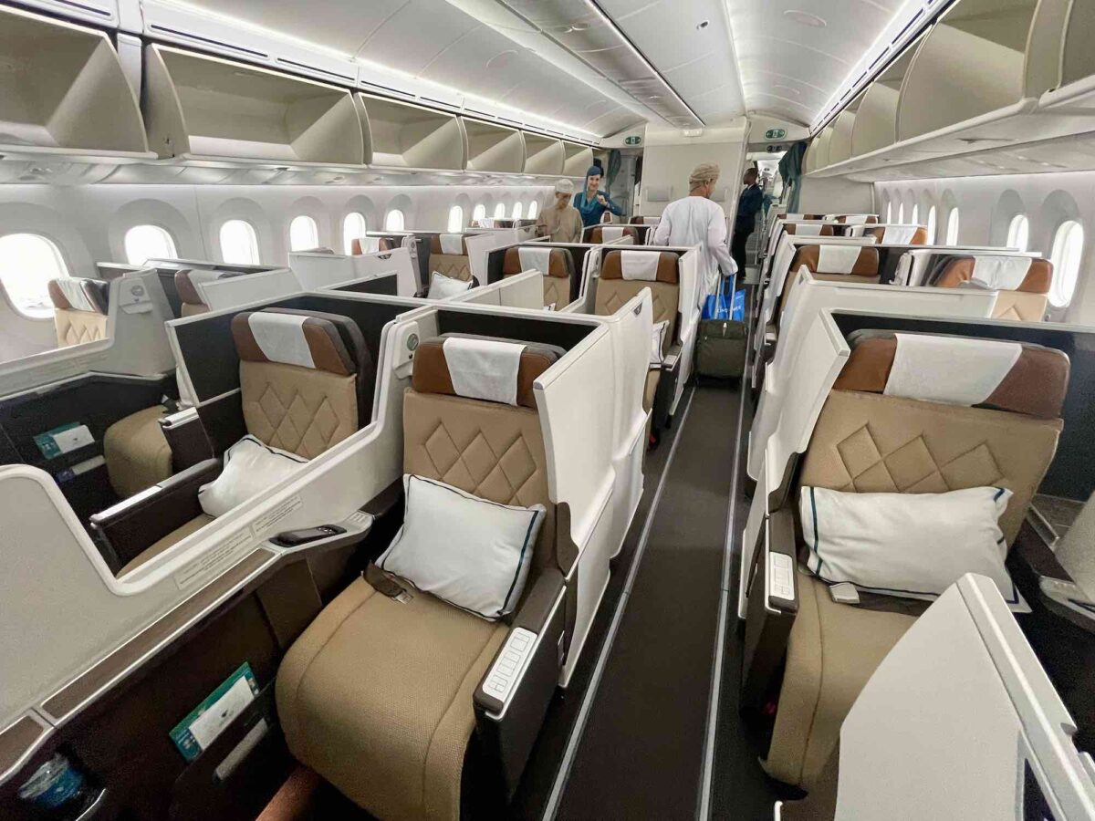 Poco nota e sottovalutata: che spettacolo la business class di Oman Air